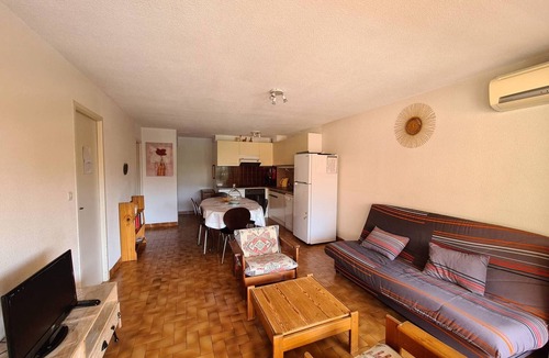 Argeles Plage Apartment | Spacious 2-BR Apartment, Pool View, 300m from Beach, A/C, Parking, Balcony, Elevator Access