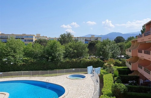 Argeles Plage Apartment | Spacious 2-BR Apartment, Pool View, 300m from Beach, A/C, Parking, Balcony, Elevator Access