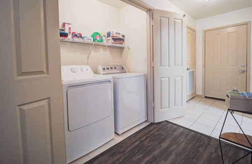Wright Apartment | SPACIOUS 2 BR ONLY A SHORT DRIVE FROM LOCAL BEACHES, BASES AND ATTRACTIONS