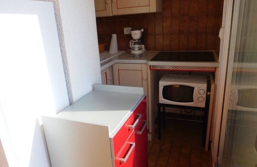 La Faviere Apartment | SPACIOUS 2 ROOMS CROSSING SEA VIEW