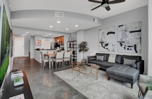 South Eola Apartment | Spacious 2BD/2BTH Luxury Condo