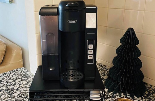 Elkins Park Apartment | Spacious 2BR/2BA with Hardwood Floors, Monthly Discount