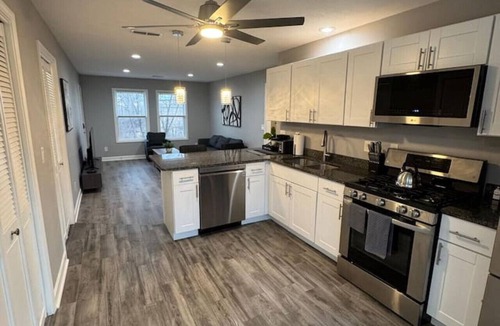 South Beloit Apartment | Spacious 2BR Apt (Sleeps 6): 2 KING Beds & Balcony