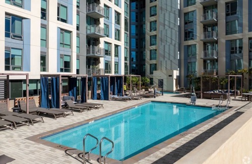 Heritage District Condo | Spacious 2BR Condo at The Martin with Pool