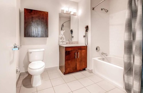 Hudson Exchange Apartment | Spacious 2BR | Fully Equipped Gym | Near PATH by GLS