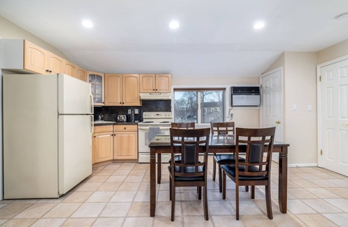 Seaford House | Spacious 2BR Getaway: Relax & Unwind!