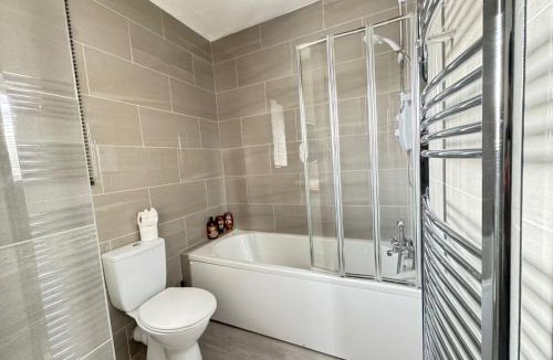 Joppa Apartment | Spacious 2BR Home by Portobello Beach