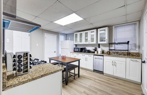 Malden Apartment | Spacious 2Br home in Malden with AC & heat