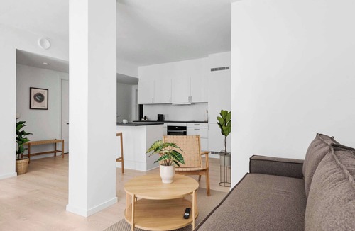 Midtbyen Apartment | Spacious 2BR Inner City Apartment for 6 People