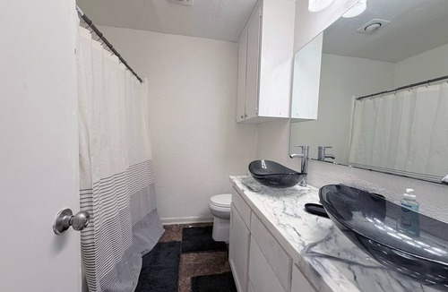 Kingsville Apartment | Spacious 2BR Kingsville Stay, Peaceful & Comfortable Getaway