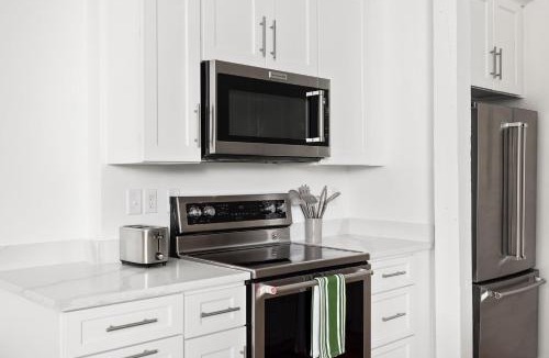 Old Port Apartment | Spacious 2BR Old Port Loft, Steps from Waterfront