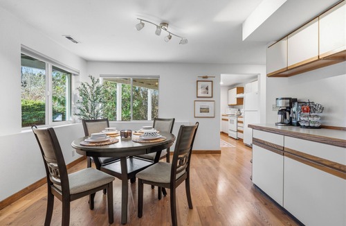 Newport Apartment | Spacious 2BR Retreat Fireplace Private Entry Pets Welcome