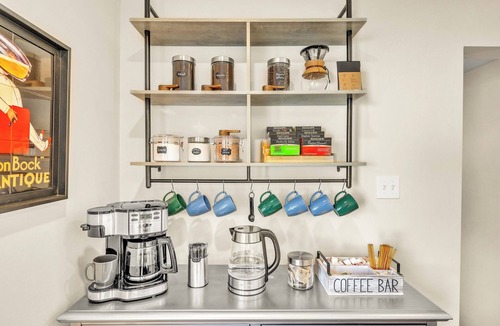 Brookfield House | Spacious 2BR Retreat Full Basement Coffee Bar Pet Friendly