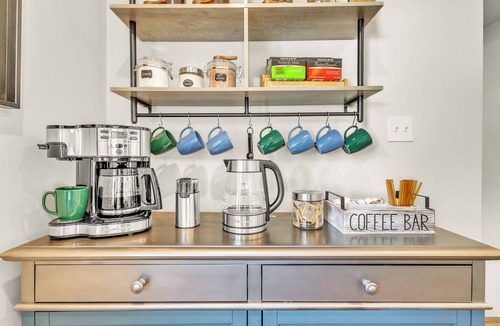 Brookfield House | Spacious 2BR Retreat Full Basement Coffee Bar Pet Friendly