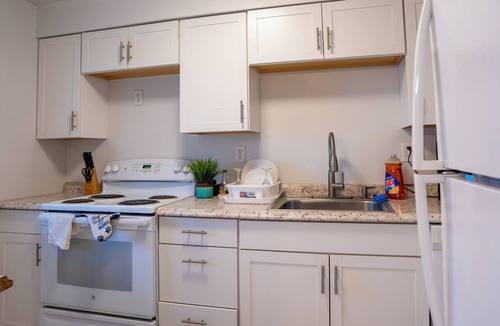 SeaTac Condo | Spacious 2BR SeaTac Condominium