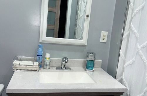 Mattapan Apartment | Spacious 2nd fl 4 bedroom 2 bath apartment