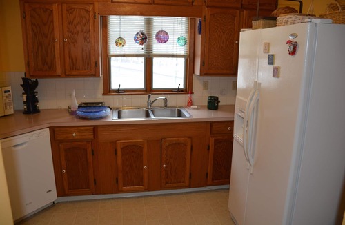 Lackawanna Apartment | Spacious 2nd Floor Flat