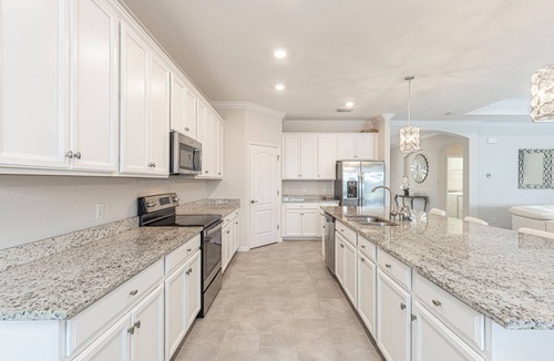 Rural Estates House | Spacious 3 Bed/3 Bath Pool Home