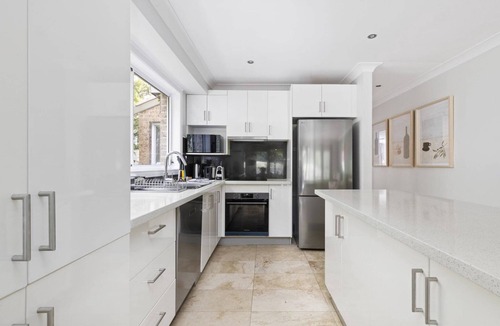 Seaforth Apartment | Spacious 3-Bed Duplex in Leafy Seaforth