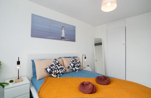 Washington House | Spacious - 3 Bed - Free Parking