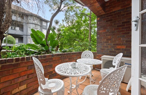 Double Bay Apartment | Spacious 3-Bed Home in Princeton Pearl Double Bay