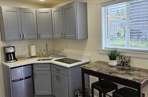 Des Moines House | Spacious 3 Bed Home Near Beach