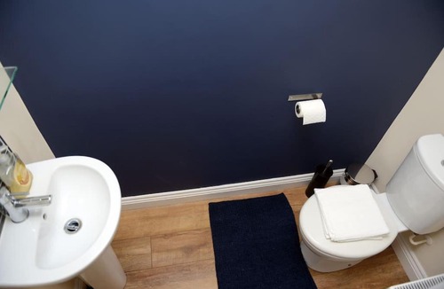 Cribbs Causeway House | Spacious 3 Bed House in Bristol