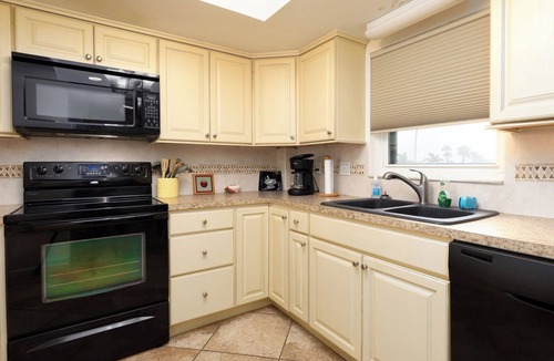 Treasure Island House | Spacious 3-Bedroom Townhome with Gulf Views
