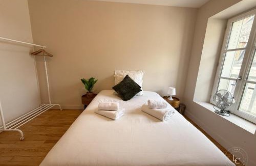 Beaugency Apartment | Spacious 3-Bedroom Apartment in Beaugency