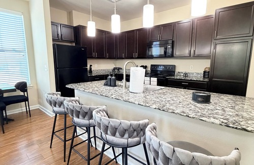 Cypress Apartment | Spacious 3-bedroom apartment in lovely Houston