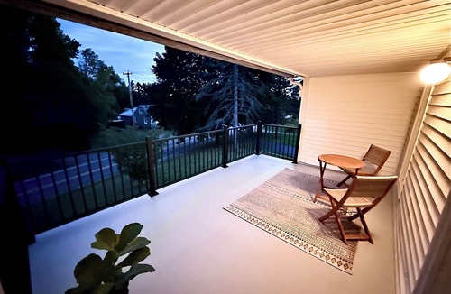 Utica Apartment | Spacious 3-bedroom apt near the Utica Memorial Auditorium 2nd Floor Non-Smoking