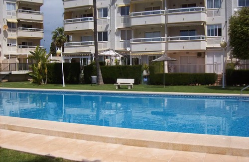 El Albir Apartment | Spacious 3-bedroom apartment with Indoor and outdoor swimming pool.
