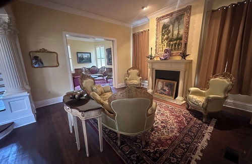 Indianola House | Spacious 3-bedroom estate in charming Indianola with AC, WiFi
