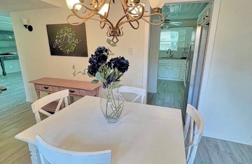 West Arlington House | Spacious 3-Bedroom Home Mins from AT&T Stadium