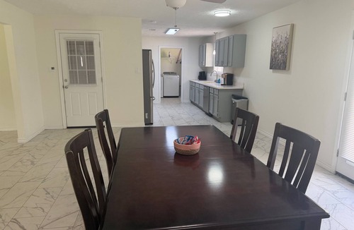 Voth House | Spacious 3 bedroom home in Vidor