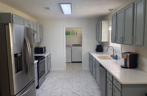 Voth House | Spacious 3 bedroom home in Vidor