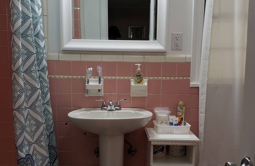 Kilgore House | Spacious 3 bedroom home located less than a mile from Kilgore hotspots!