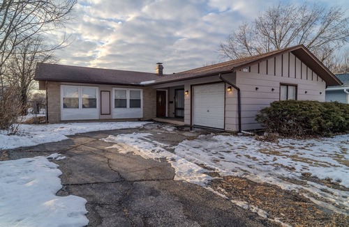 Lombard House | Spacious 3-Bedroom Home with Game Lounge & Relaxing Backyard Near Glenbard East