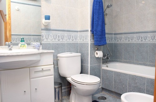 La Florida House | spacious 3 bedroom house.