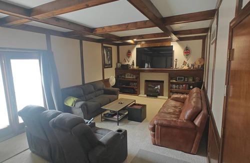 Lenexa House | Spacious 3-bedroom house with AC.