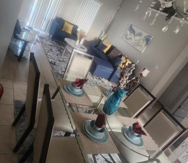 Bridgewater Crossing House | Spacious 3 bedroom pool home with lake view
