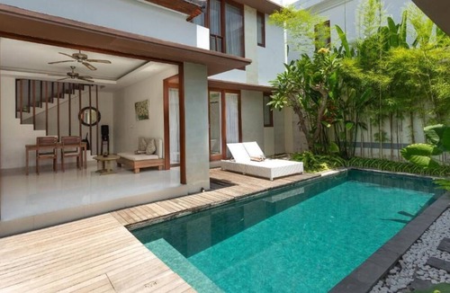 Sunset Road Villa | Spacious 3 Bedroom Private Pool Villa in Legian