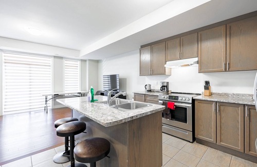 Markham House | Spacious 3-bedroom townhome with 2 patios