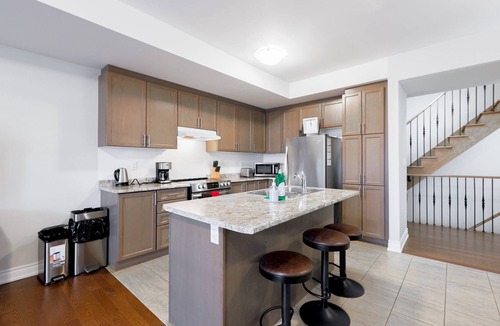 Markham House | Spacious 3-bedroom townhome with 2 patios