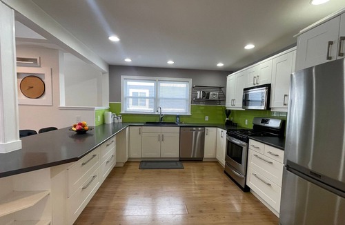 Byron Apartment | Spacious 3-Bedroom Unit in the Heart of Byron