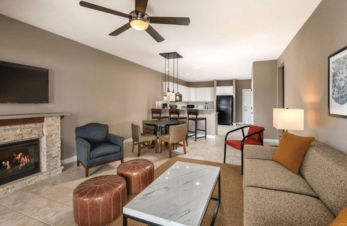 Marble Falls Apartment | Spacious 3-bedroom Penthouse in wonderful Marble Falls