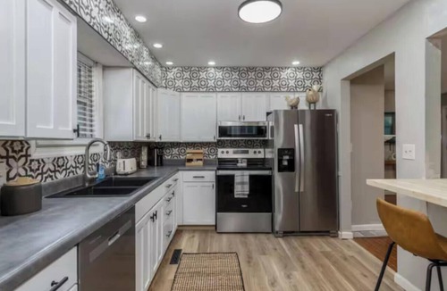 St. Robert House | Spacious 3-bedroom home with pool in St. Robert