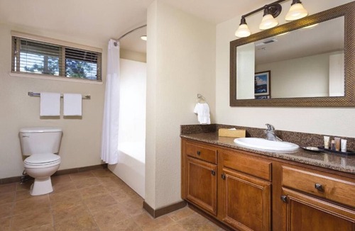 Round Hill Village Condo | Spacious 3-bedroom condo in terrific Zephyr Cove with fire place