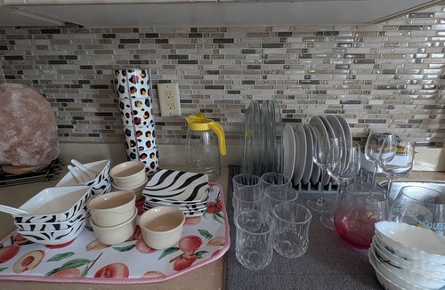Churchill Meadows House | Spacious 3 Br House | Cozy I Quiet I Safe | Pet Friendly I NEAR Toronto