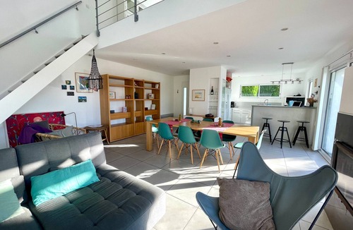Bretignolles-sur-Mer House | Spacious 3-bed home with garden, near center, parking, WIFI